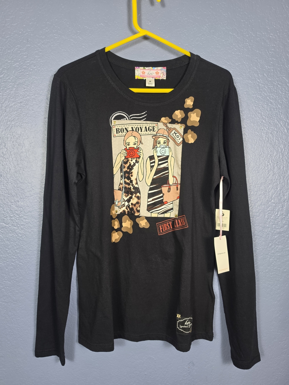 NWT Long Sleeve Graphic Tee - Black "Bon Voyage"